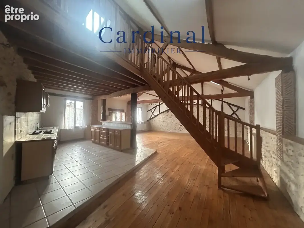 A SAISIR Maison 297 m2 - photo 2