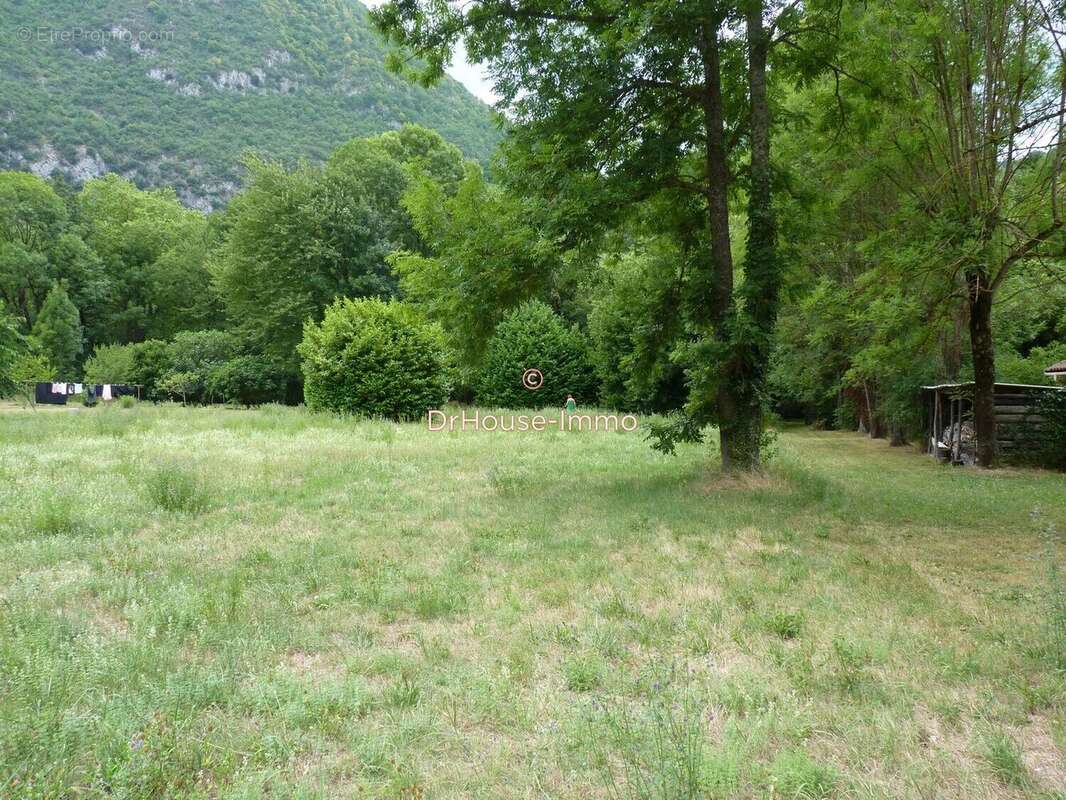 Terrain 1740 m² à Niaux  - photo 15