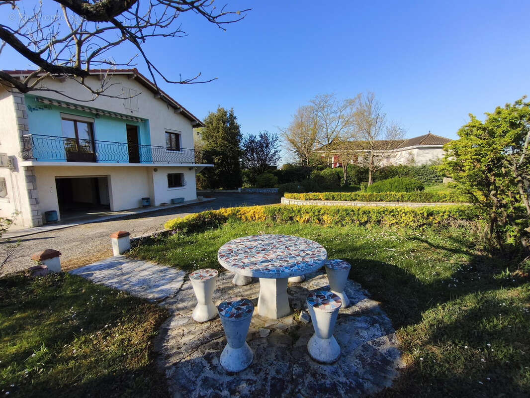 Maison à L'ISLE-JOURDAIN