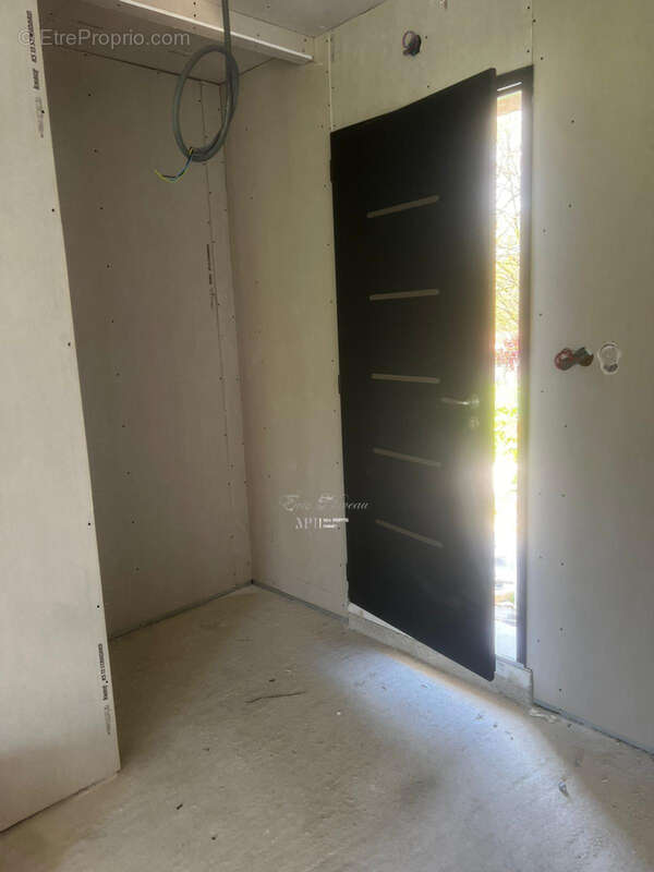 Maison à SAINT-ASTIER