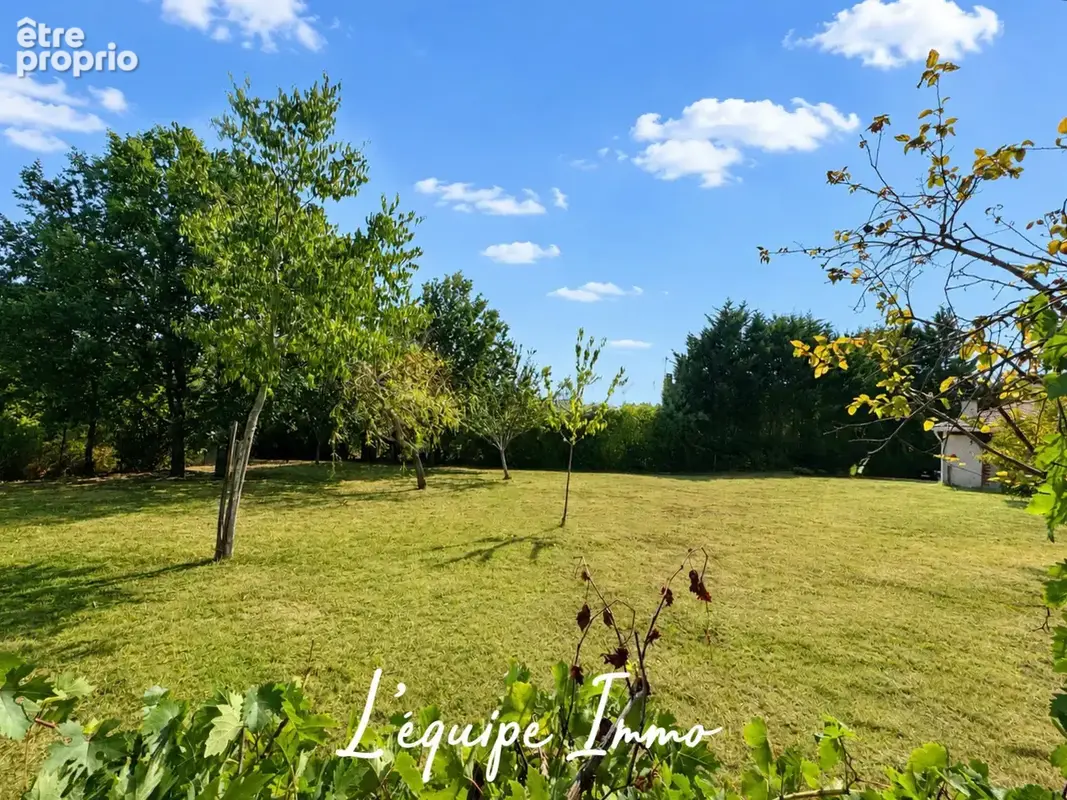 Maison 7 pièces avec grand jardin arboré - photo 2