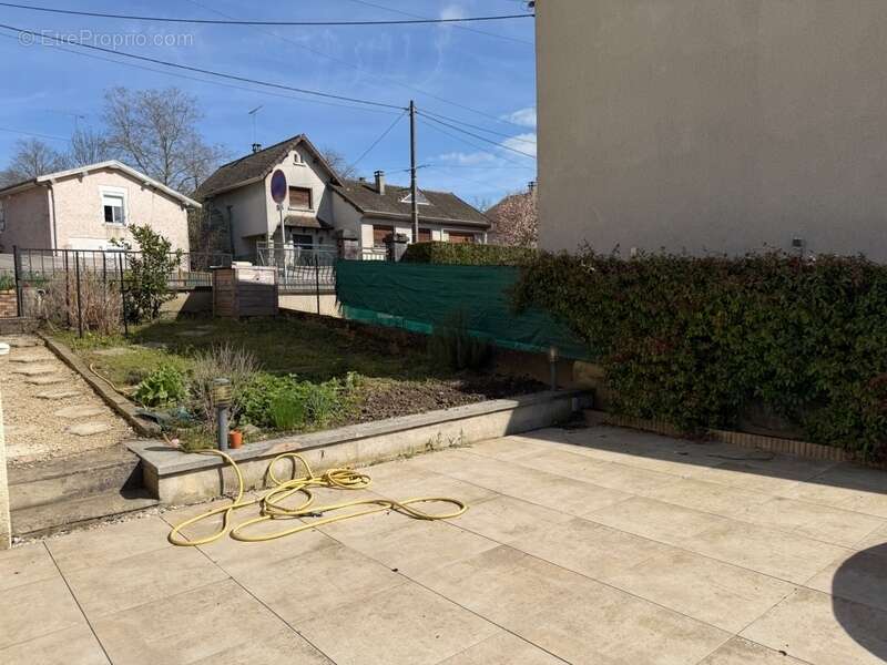 Maison à WASSY