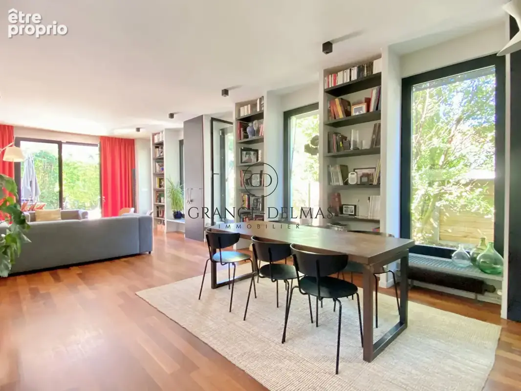 Maison d'architecte en R+1 avec jardin, piscine et stationnements - CAUDÉRAN - photo 5
