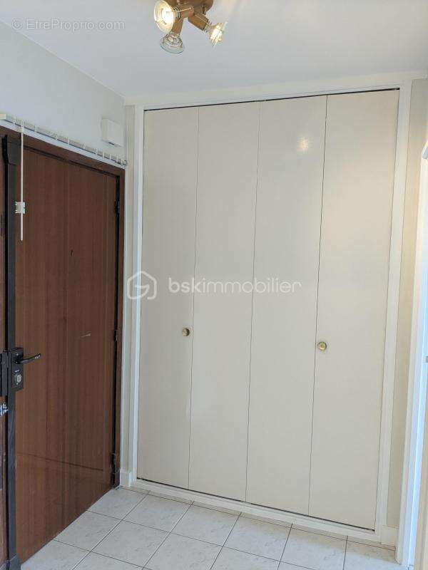 Paris 14ᵉ – Quartier Plaisance – Beau 2 pièces de 49 m² avec cave et parking en option - photo 3