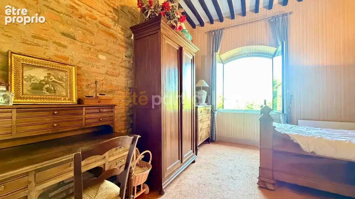 OCCITANIE  MONTAUBAN Maison Saint Sardos 7 pièce(s) 280 m2 - photo 10