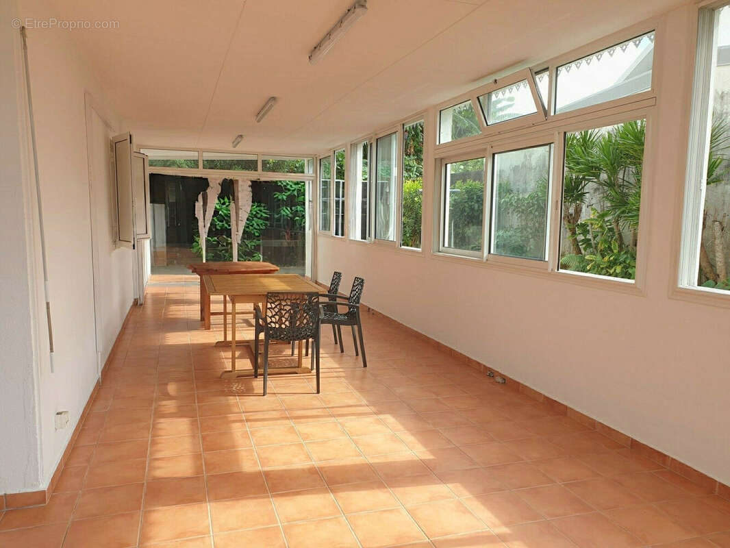 Maison à BRAS-PANON