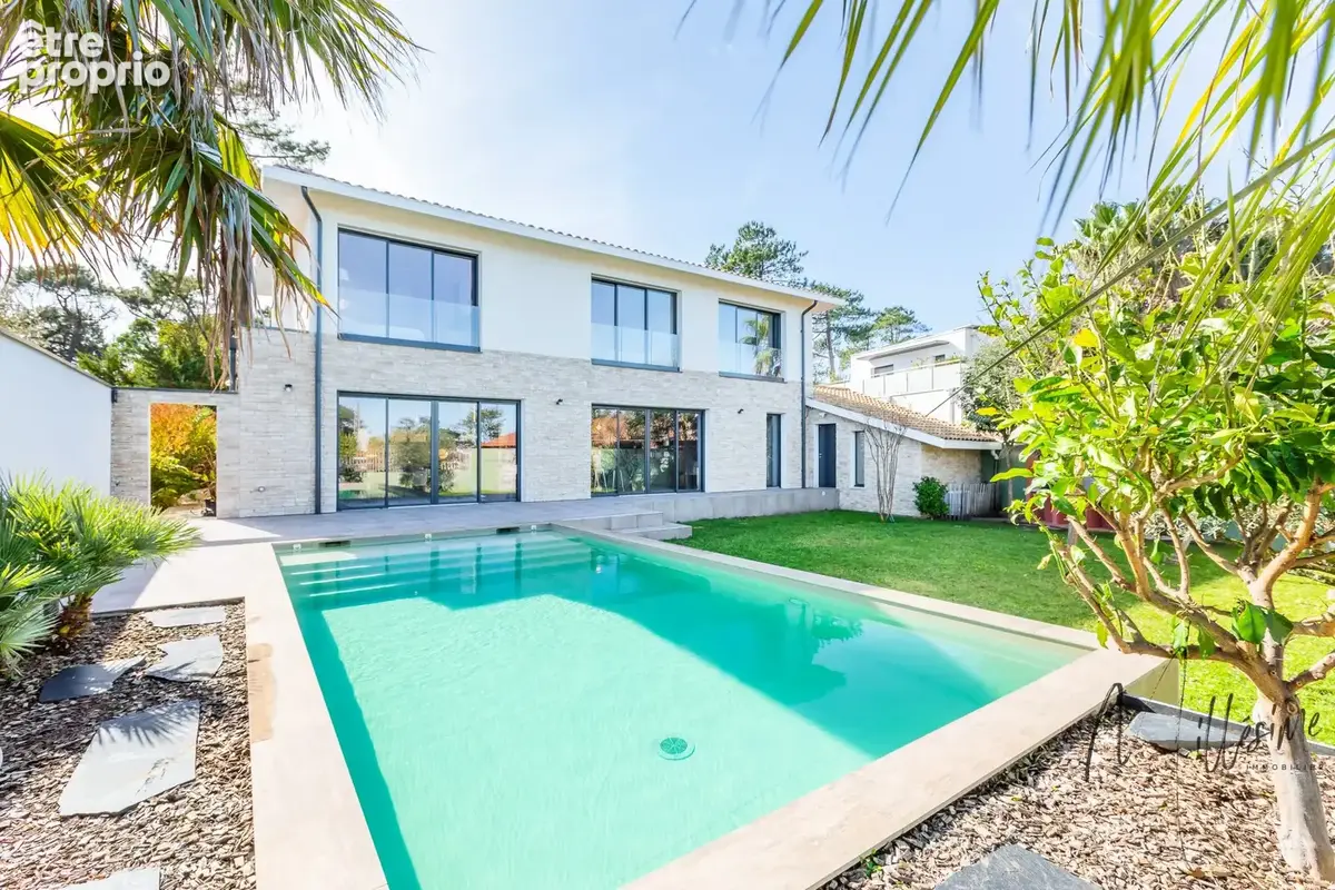 Maison 6 pièces 180 m² à vendre à Anglet (64600) - photo 2