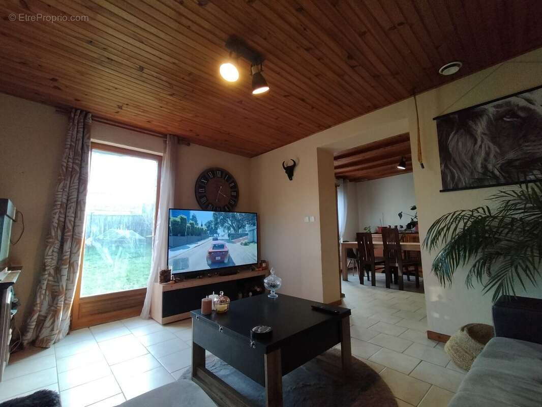 Maison à VOUVRAY-SUR-LOIR