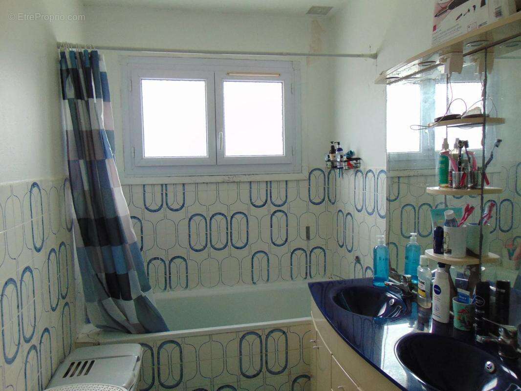 Maison à VILLEMANDEUR