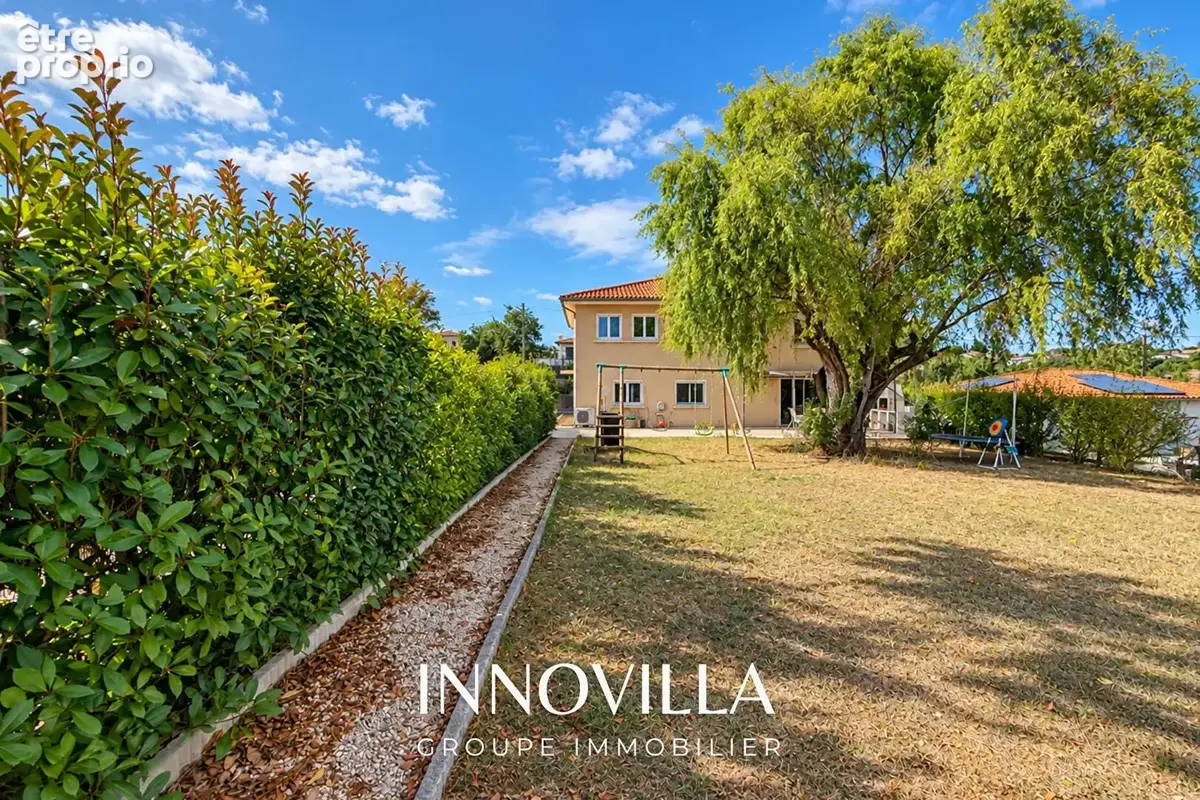 Maison familiale T6 , proche commodités . - photo 5