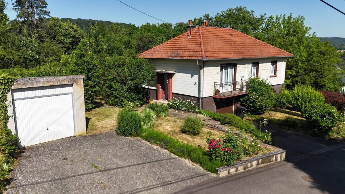 Maison à SAINTE-RUFFINE