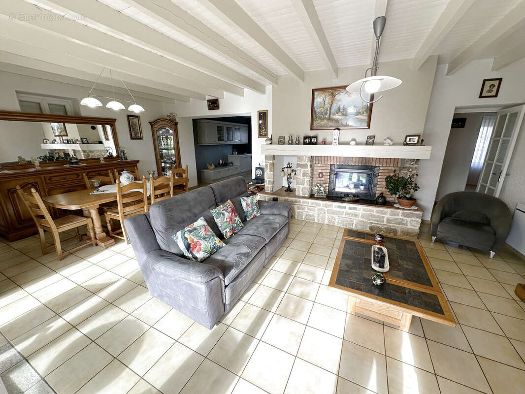Maison à SAINT-AVIT