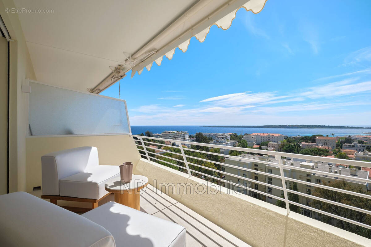 Appartement à CANNES