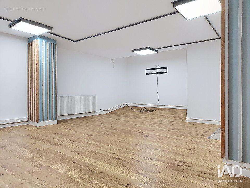 Photo 2 - Commerce à TOULON