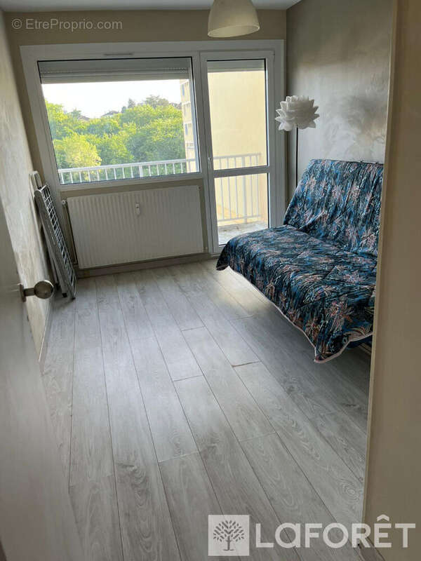 Appartement à OULLINS