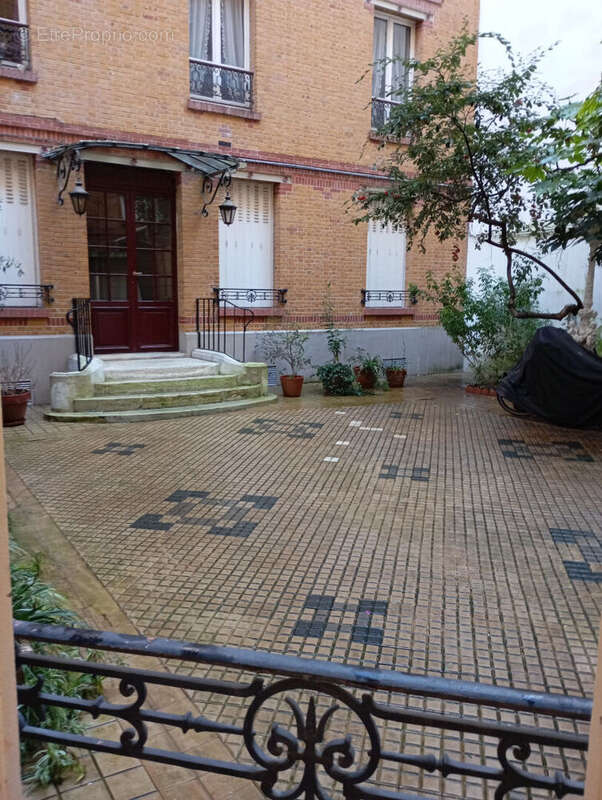 Commerce à PARIS-14E