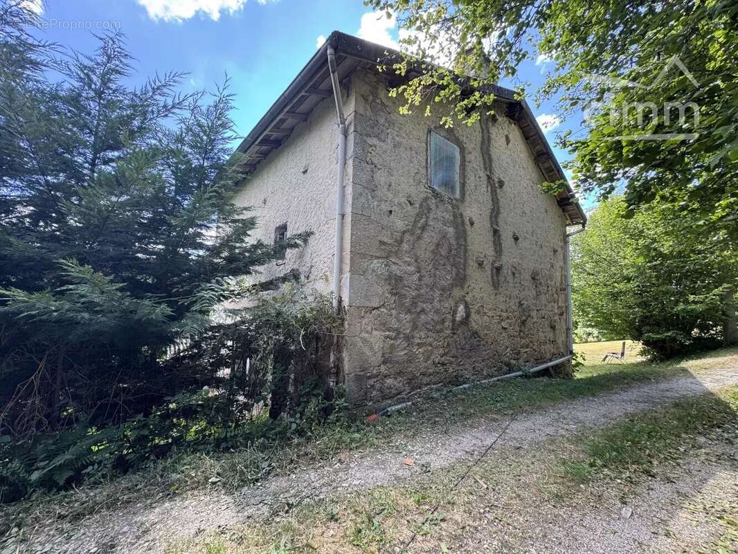 Ancienne chaumière avec dépendance - photo 61