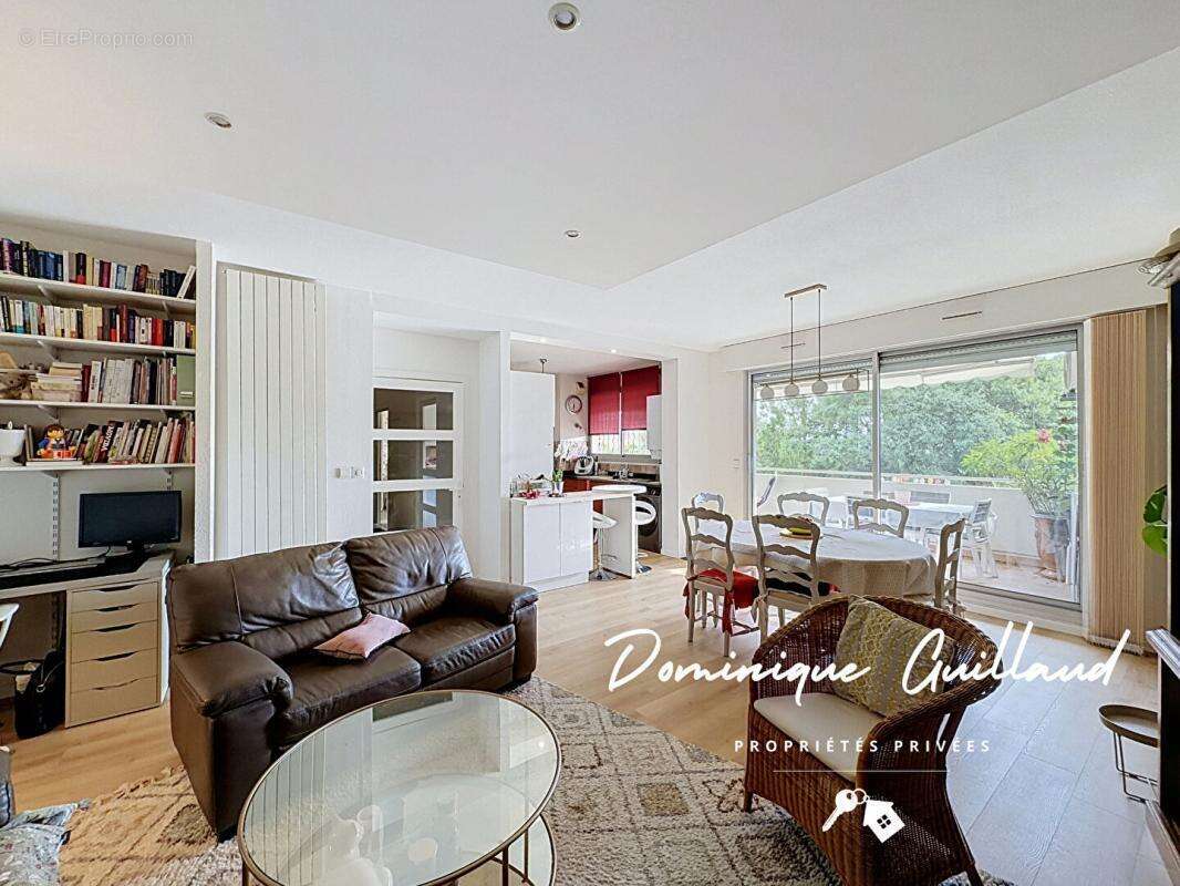 Appartement à NIMES