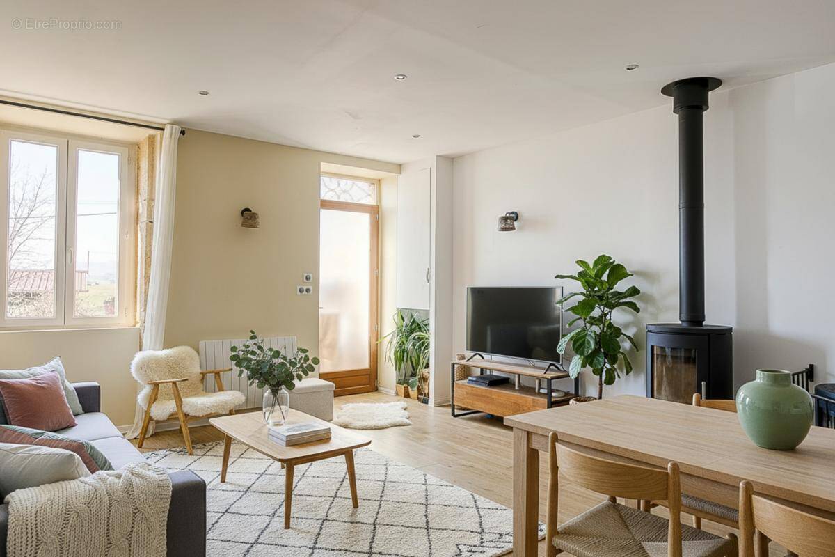 Maison à LE BOIS-D&#039;OINGT