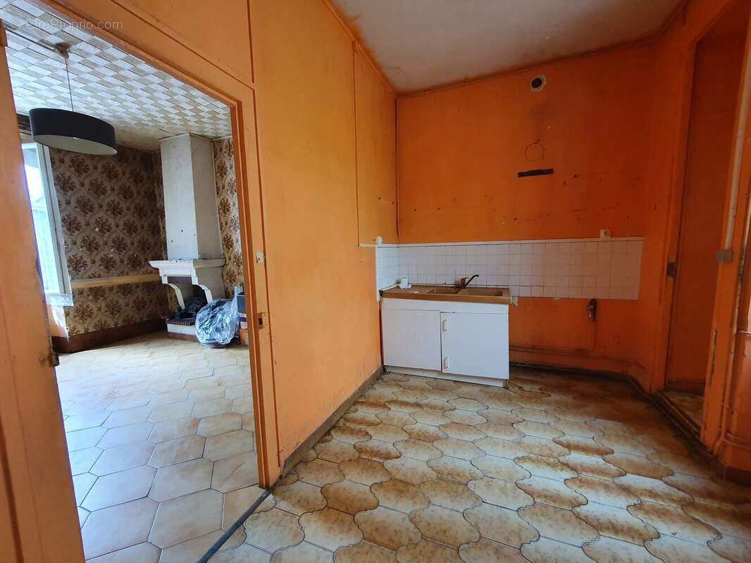 Maison 95 m² à Bourges  - photo 10