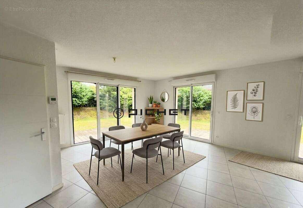 Appartement à CANEJAN