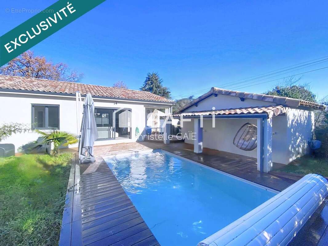 Photo 2 - Maison à SAINT-SULPICE