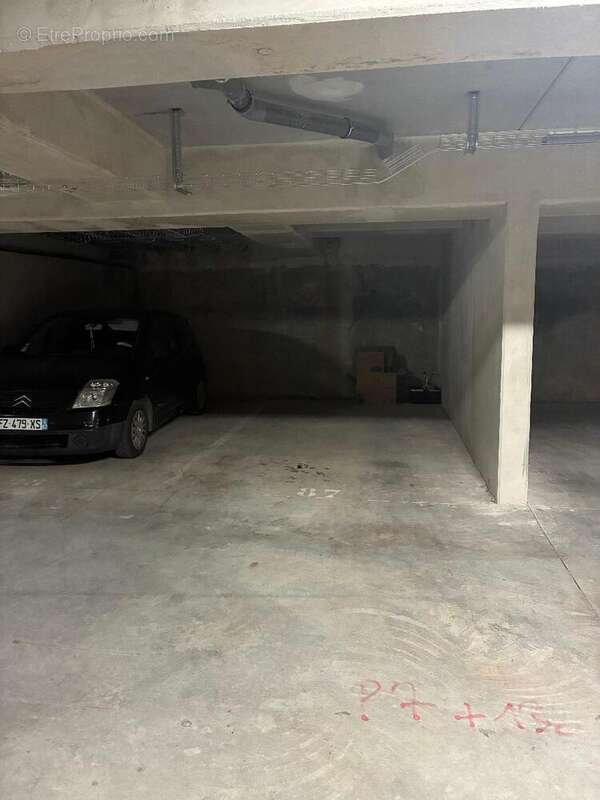   - Appartement à DRAGUIGNAN