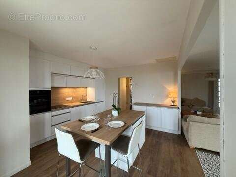 Maison à CENAC-ET-SAINT-JULIEN