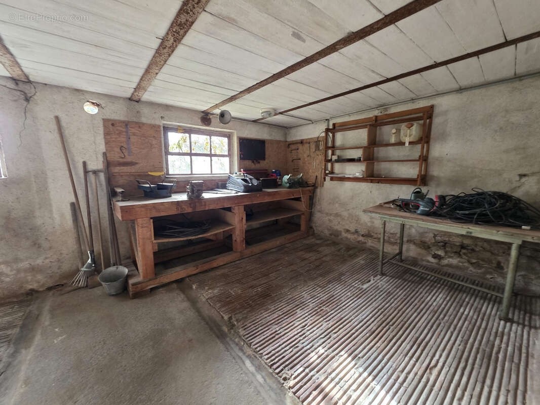 Maison à WOLFERSDORF