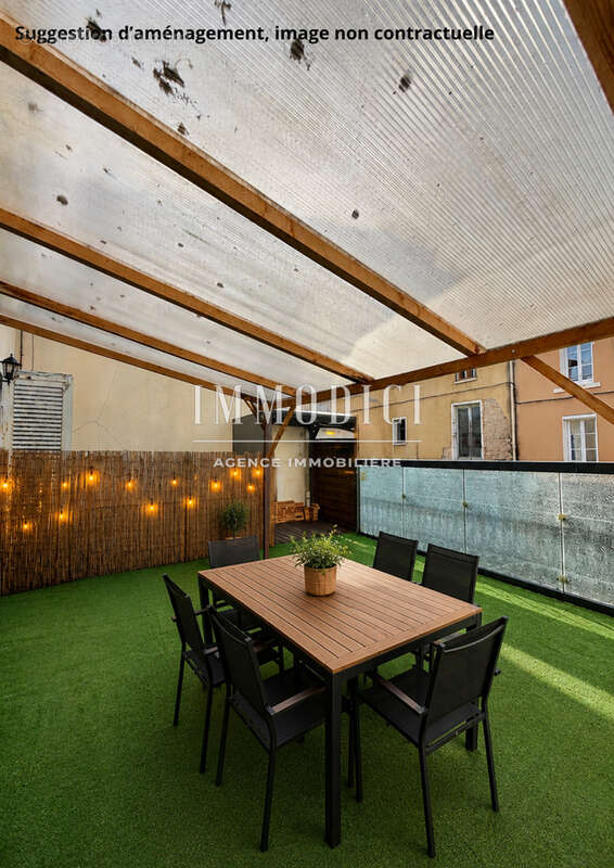 Appartement à THOISSEY