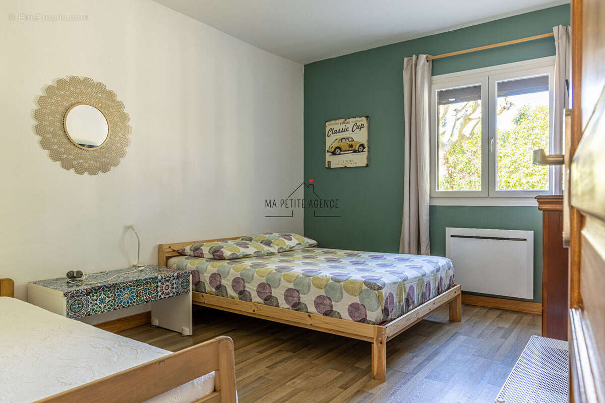 Maison à CHATEAUNEUF-LES-MARTIGUES