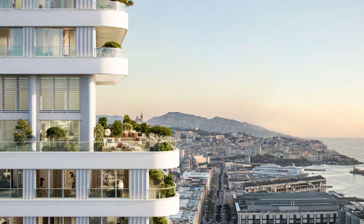 Appartement à MARSEILLE-2E