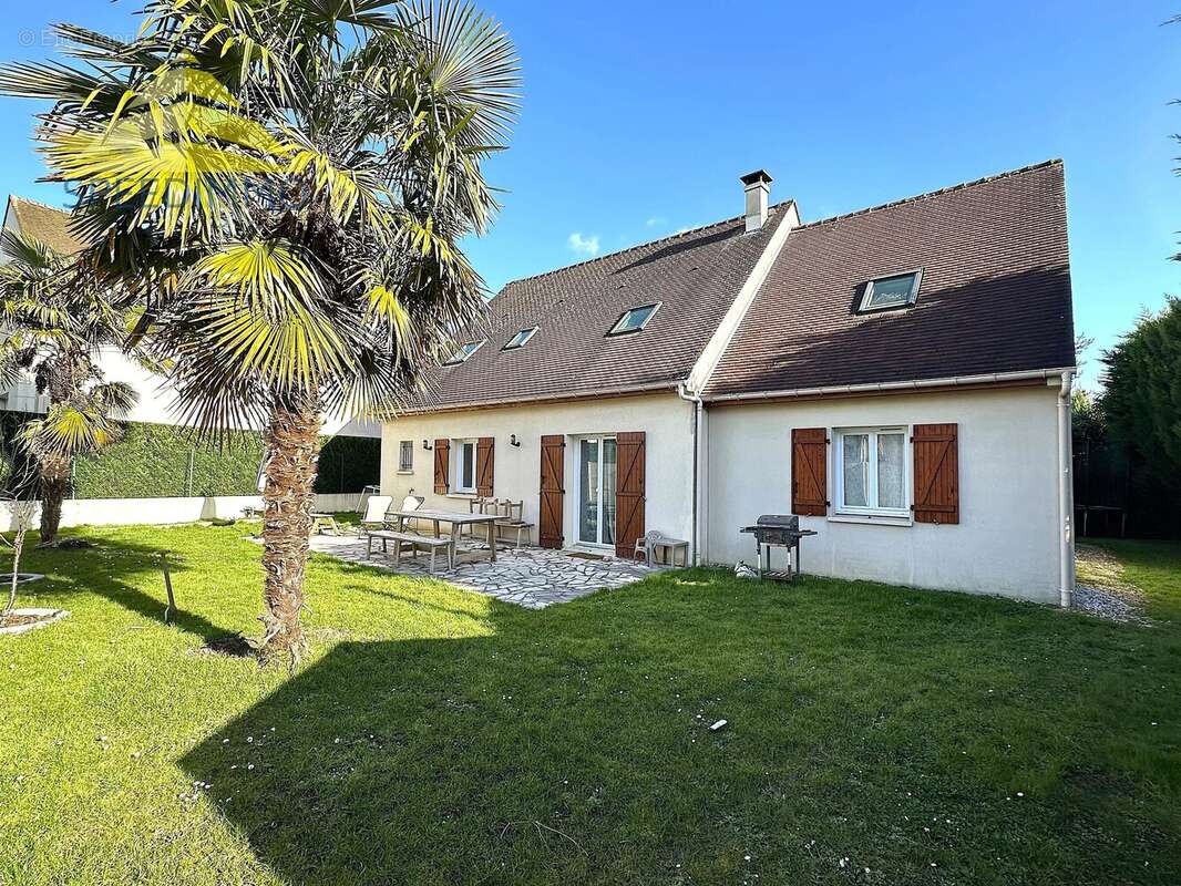 Maison à MAROLLES-EN-BRIE