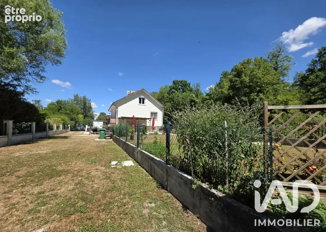 Photo 1 - Maison à VILLECHETIF