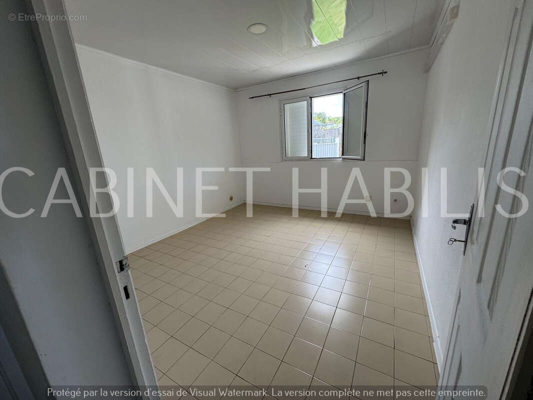 Maison à PETITE-ILE