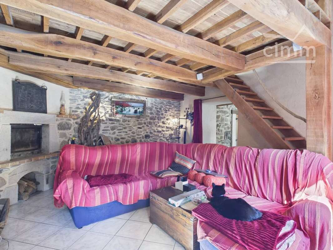 Appartement à GAGNIERES
