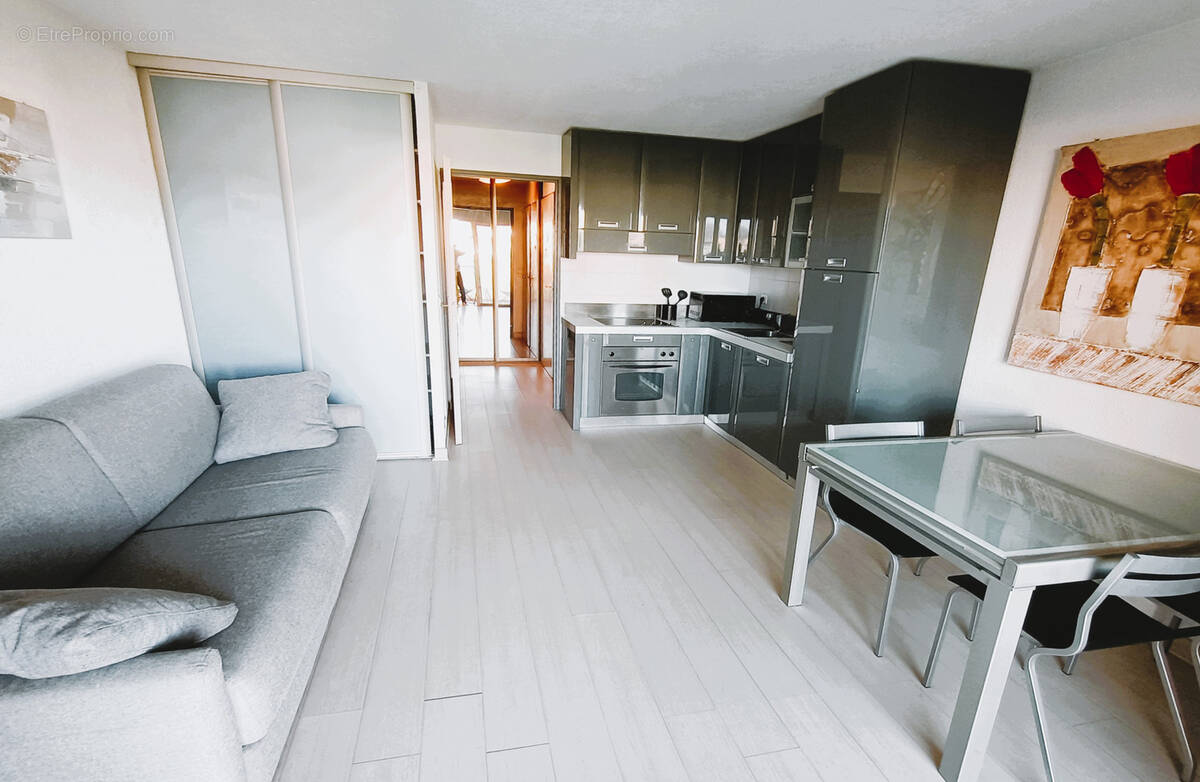 Appartement à FREJUS