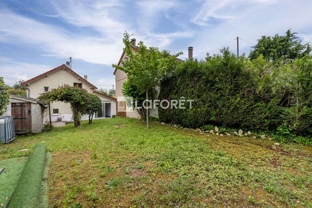 Maison à CONFLANS-SAINTE-HONORINE