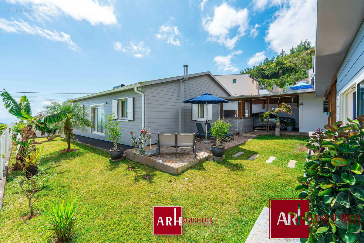 Maison à SAINT-DENIS