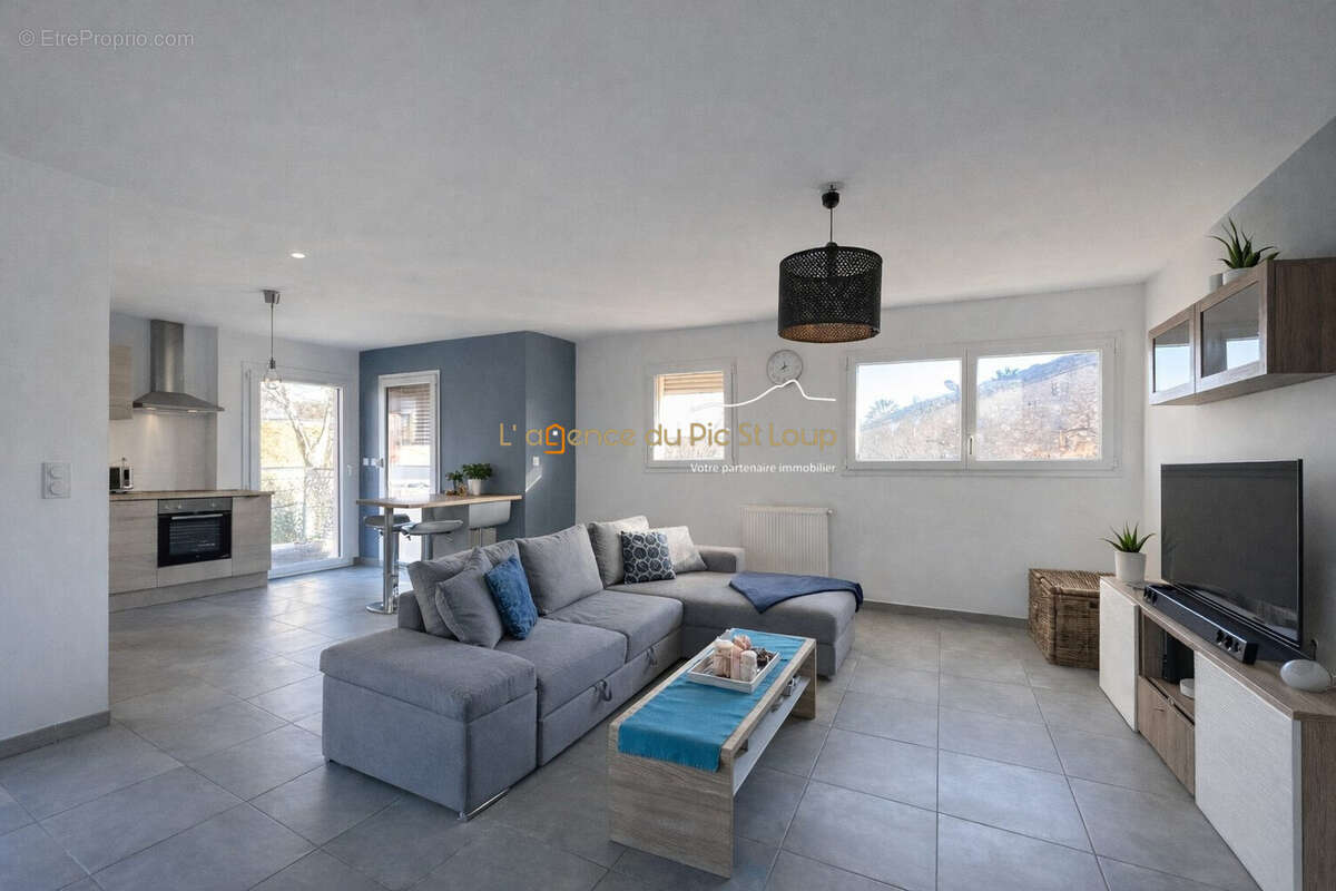 Appartement à CANDILLARGUES