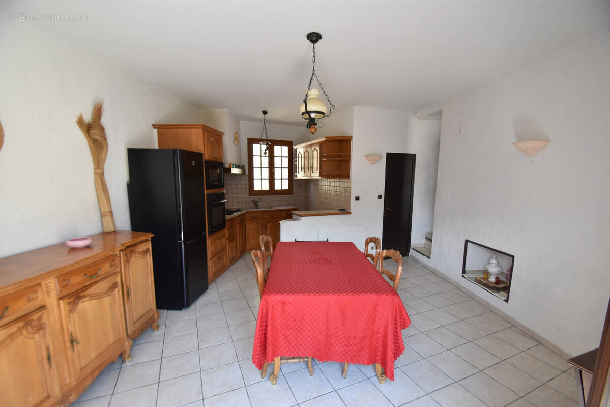 Appartement à LES FERRES