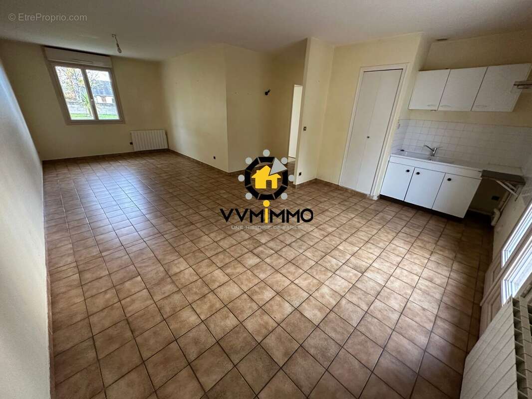 Maison à LES TOUCHES