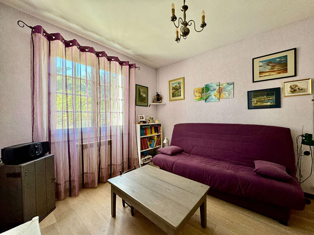 Maison Bagnols Sur Cèze - 7 pièces- 153 m² - photo 12