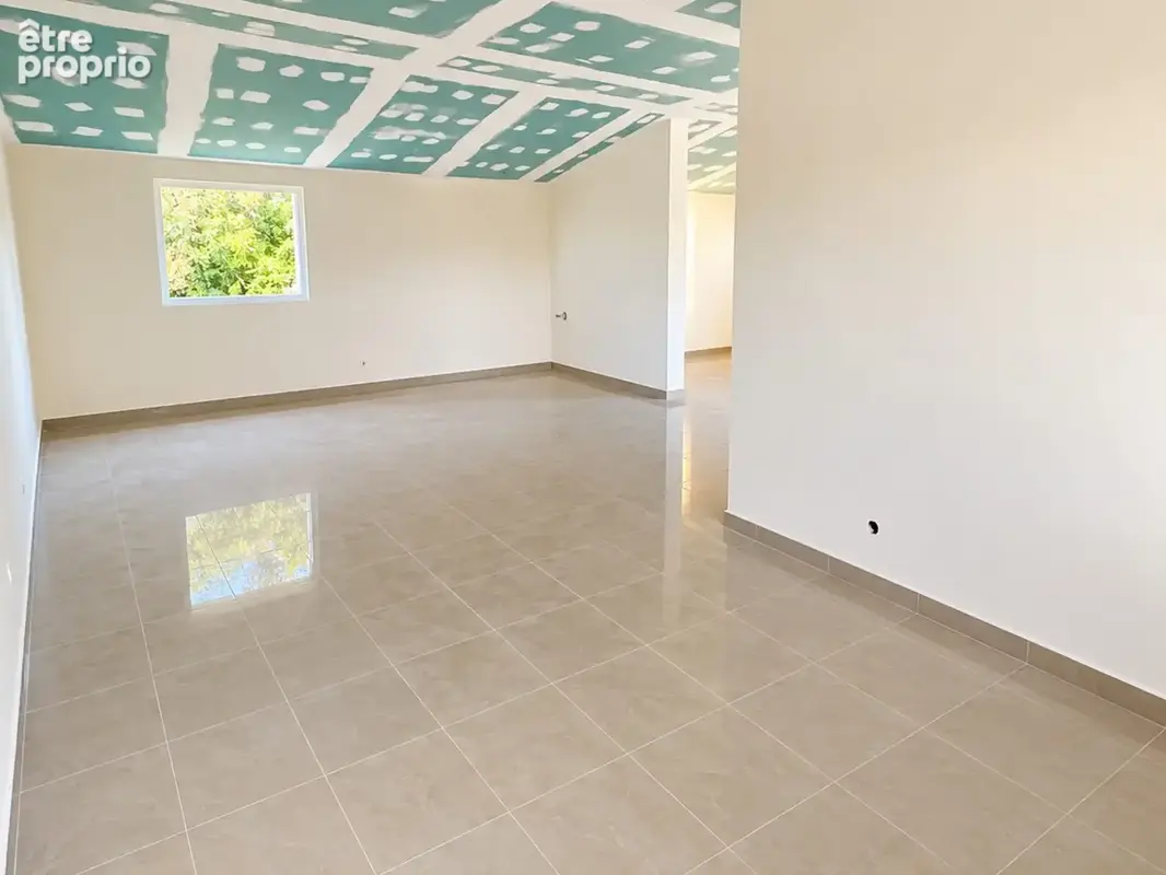 Maison 5 pièces 240 m² à vendre à Saint-Andre (97440) - photo 8