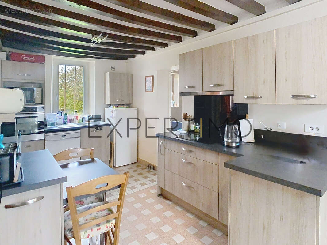 Maison à NOYERS-BOCAGE