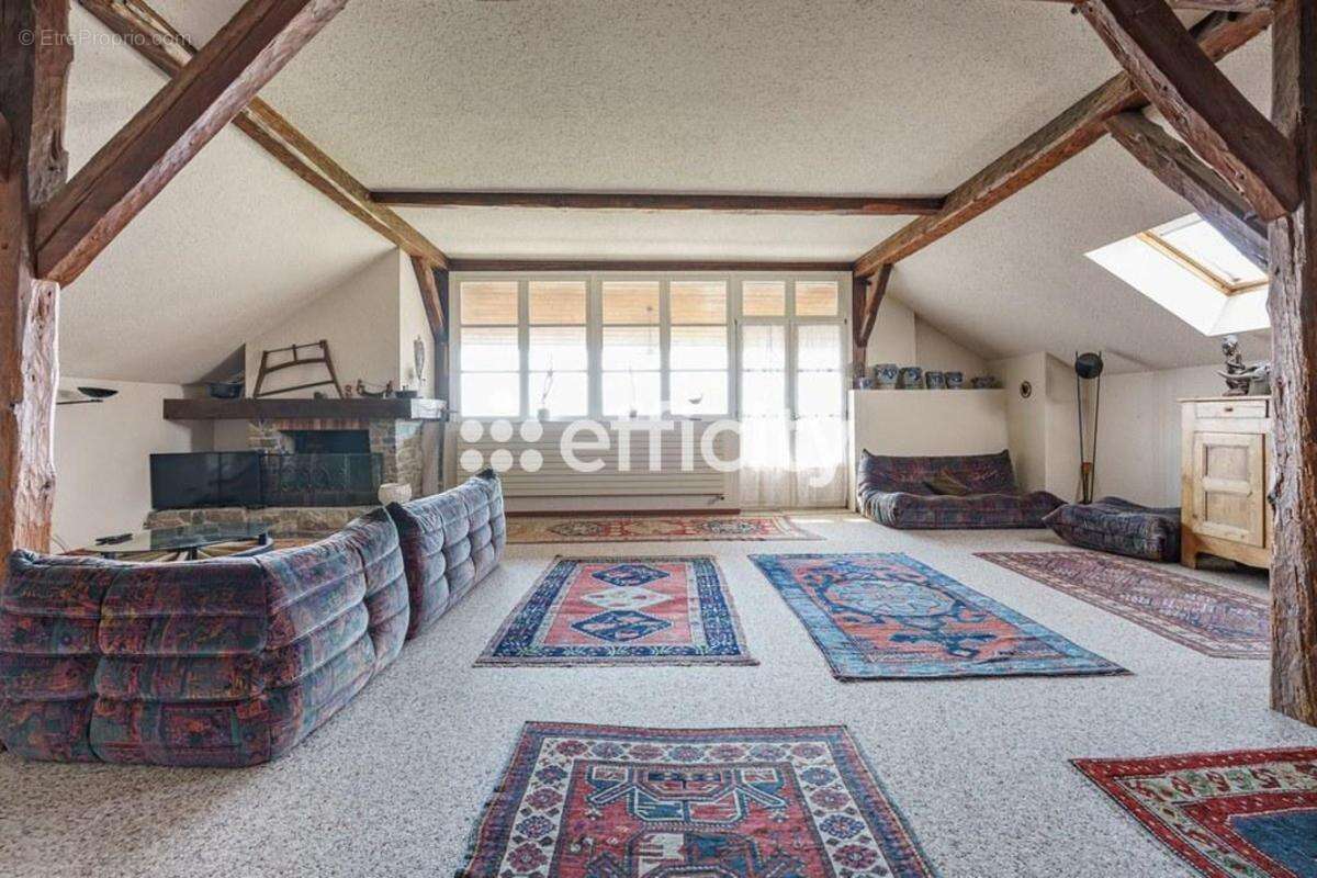 Maison à LUCINGES