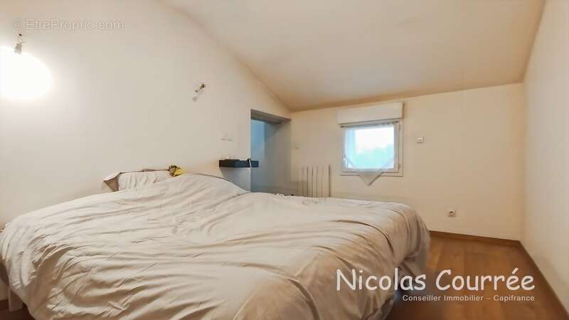 Maison à vendre 8 pièces SAINT VINCENT LA CHATRE (79) - photo 9