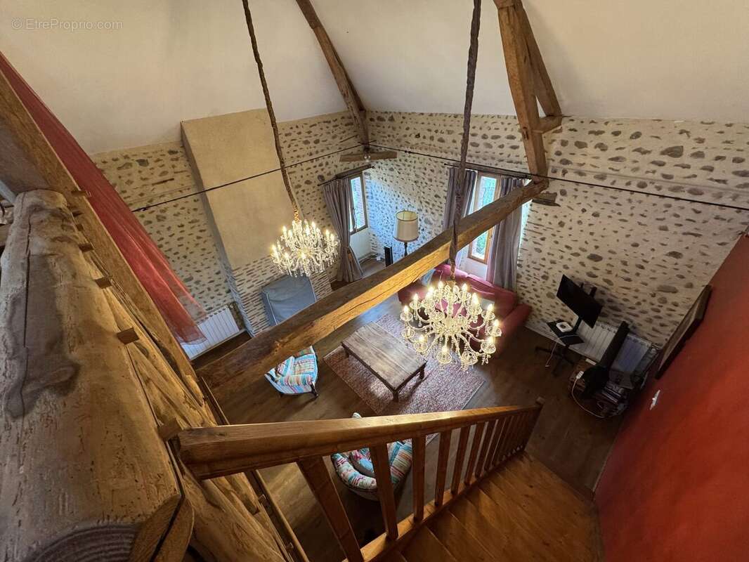 riverstone feature walls - Maison à VIC-EN-BIGORRE