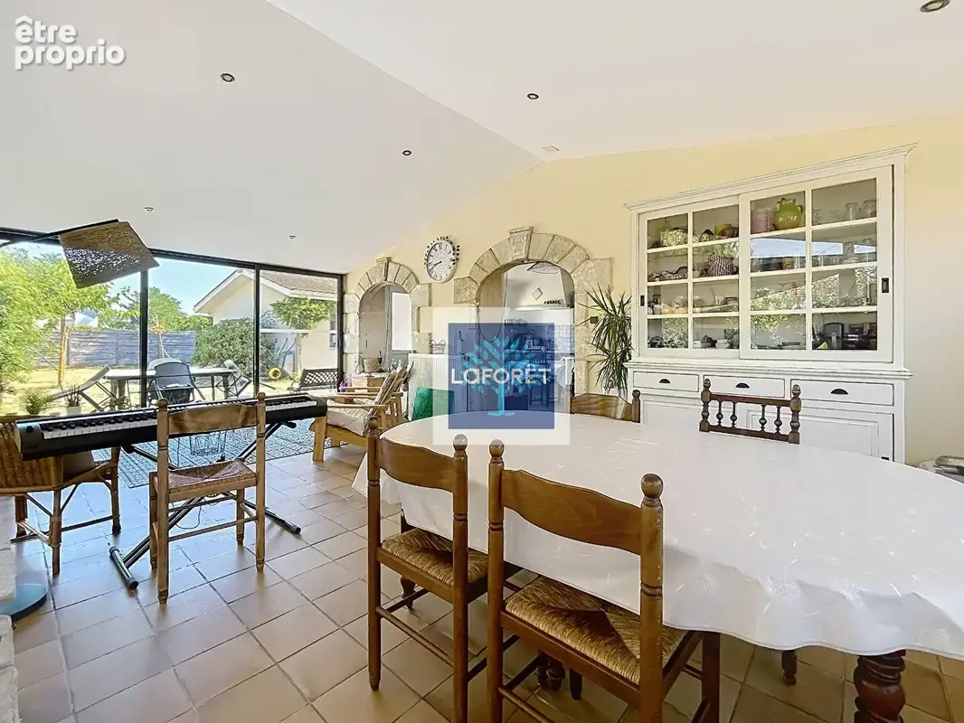 Maison pierre, piscine et jardin - photo 9