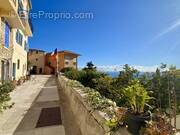 Appartement à ROQUEBRUNE-CAP-MARTIN